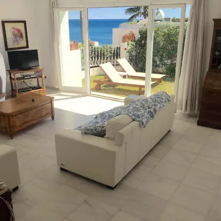 Villa Oasis Club Beach